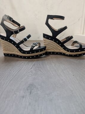 Charles by Charles David Black Studded Espadrille Wedge Sandals Size 8